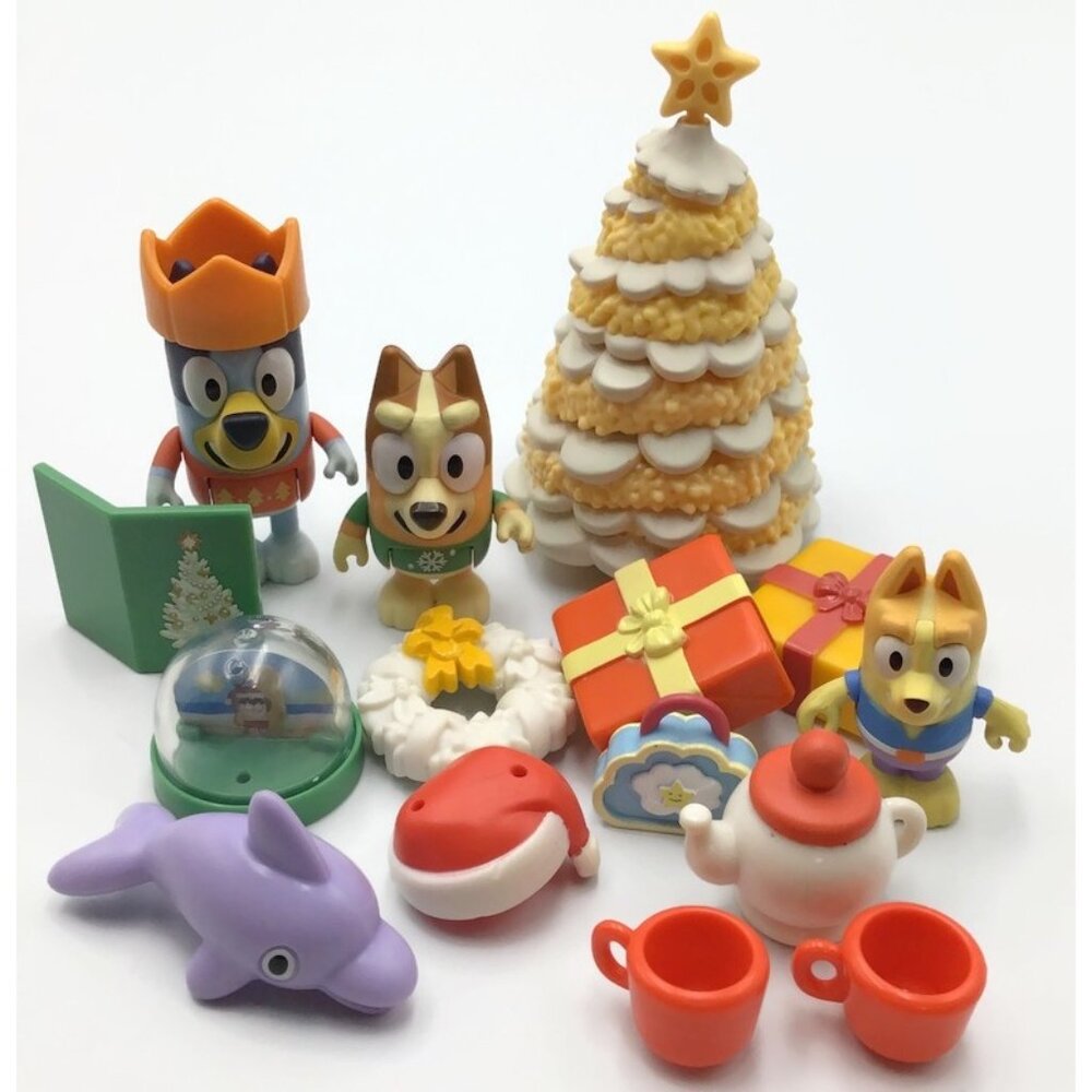 Bluey Advent Calendar Christmas Holiday Set Exclusive Tree Gifts Cracker Crown